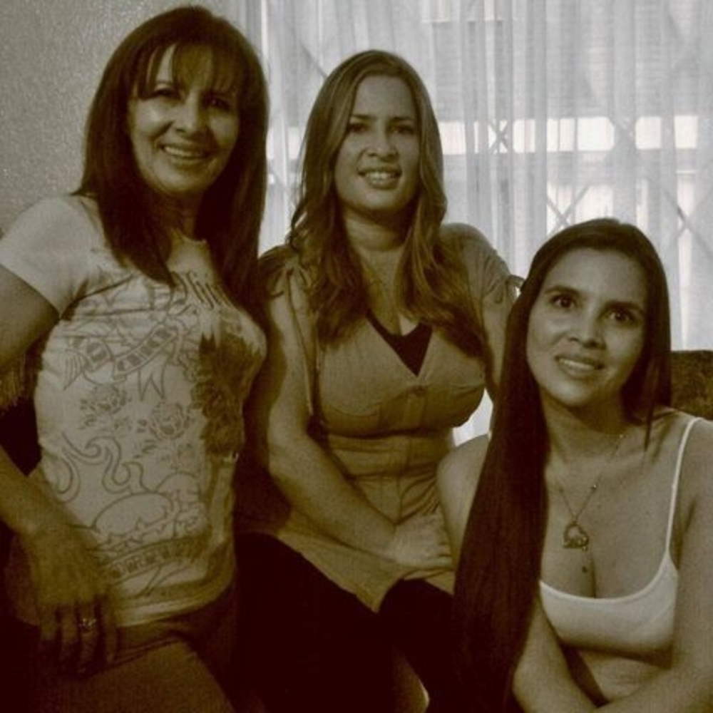 Meet your Posher, Claudia milena